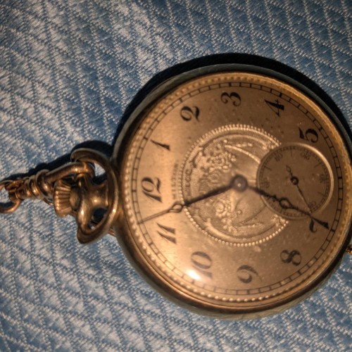 Hamilton Watch Co. Grade 910 Pocket Watch image 1