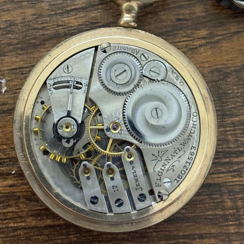 Elgin National Watch Co. Grade 382 Pocket Watch image 1