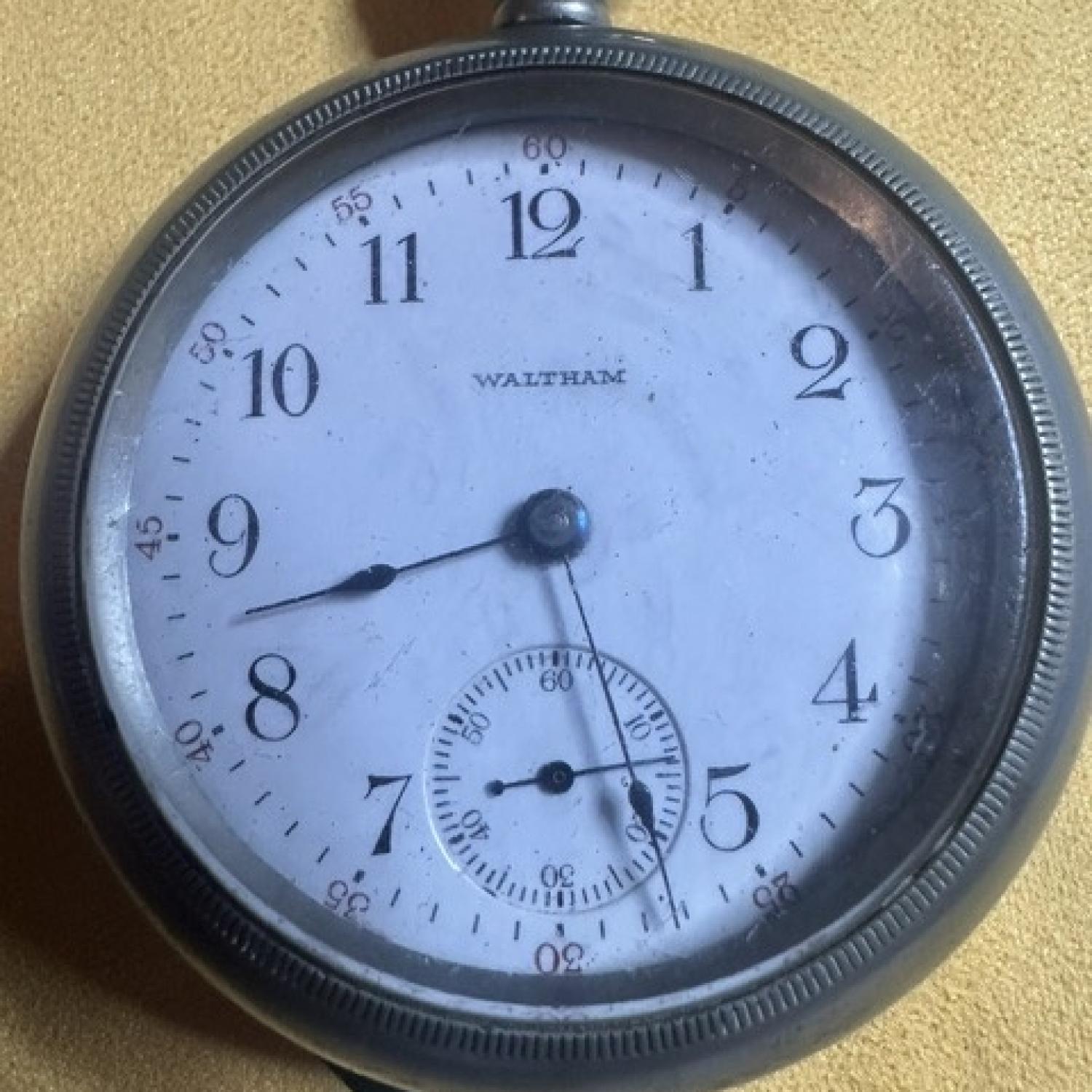 Dial Image for serial 15214195